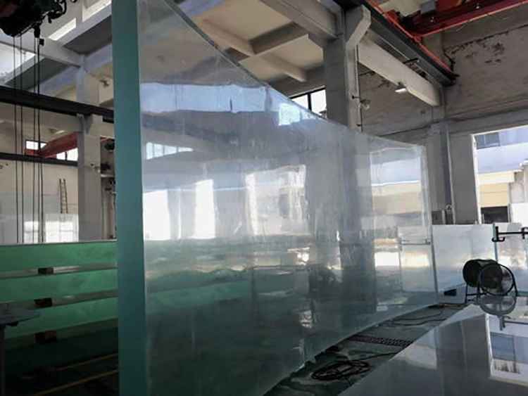 低反射玻璃厂家生产安装