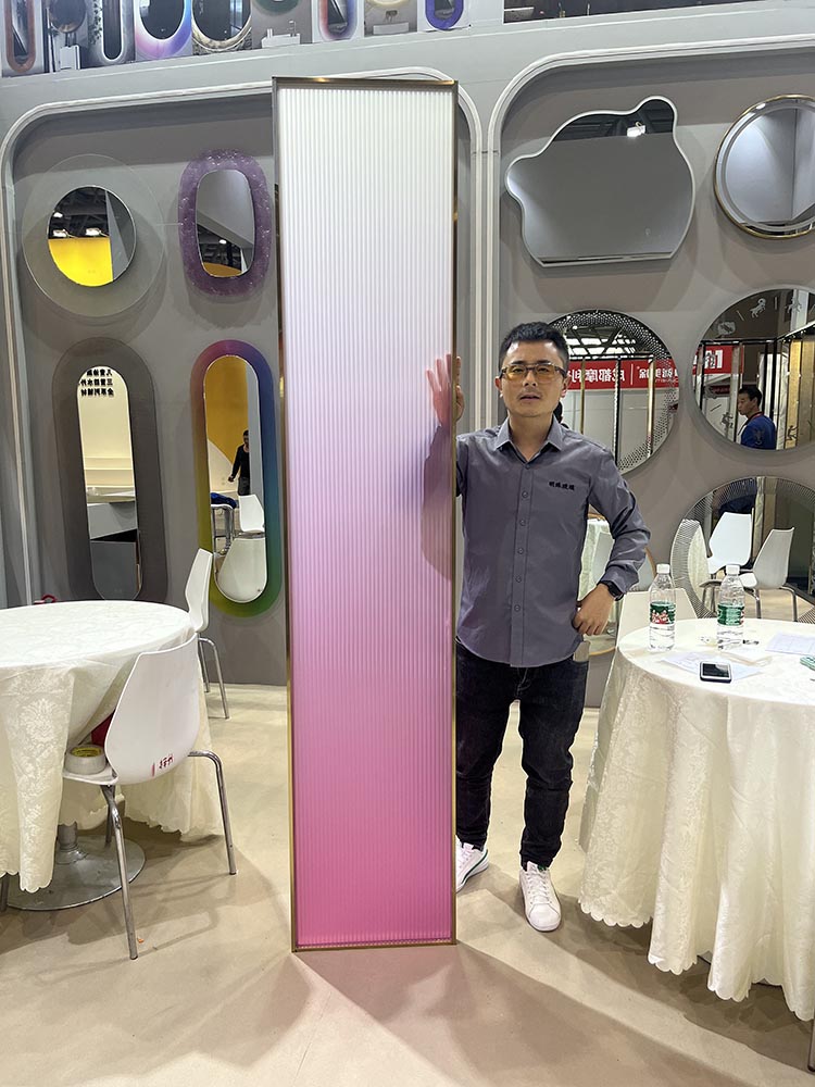 推拉门极简厕所玻璃移门玄关隔断