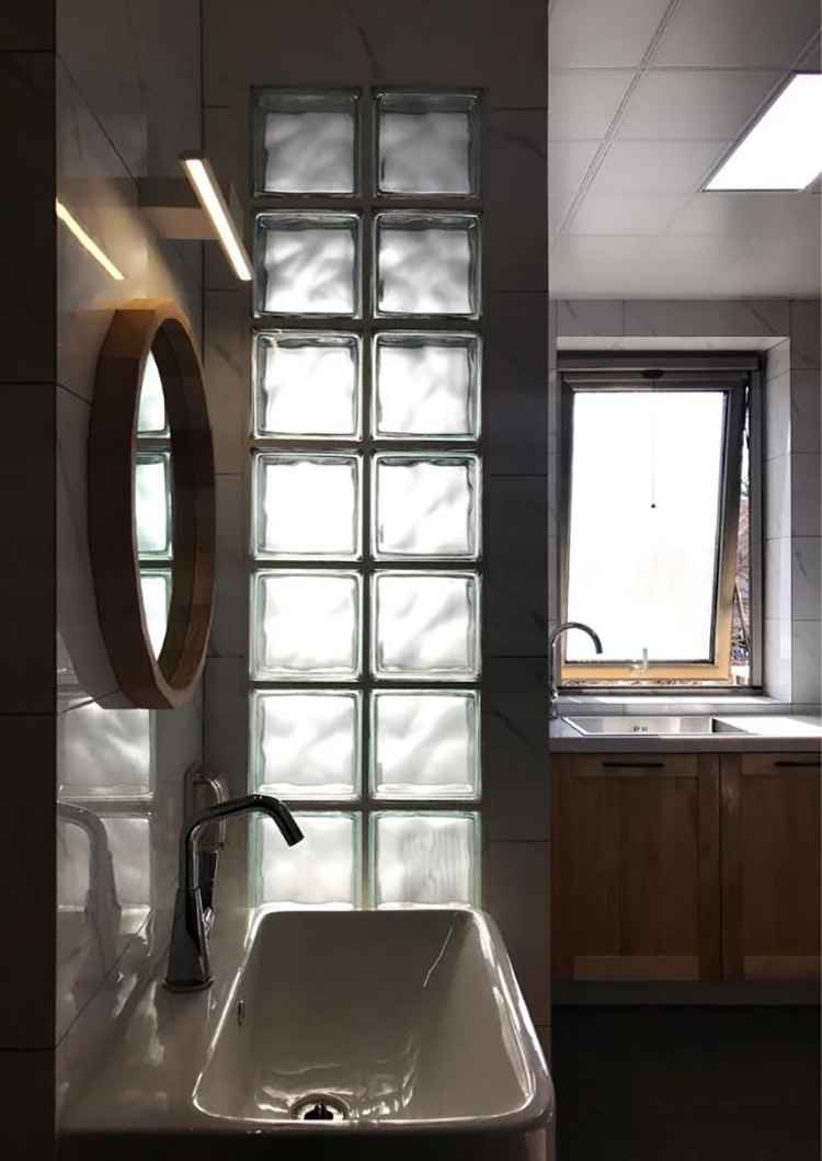 超白家用浴室卫生间玄关玻璃砖