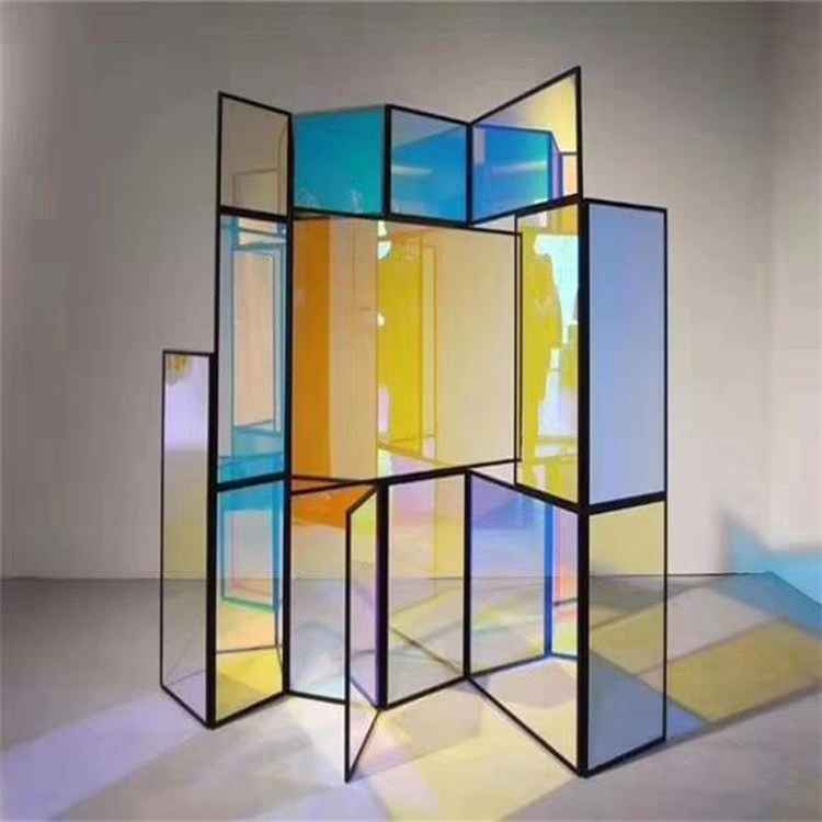 唐山艺术玻璃隔断效果图展厅图