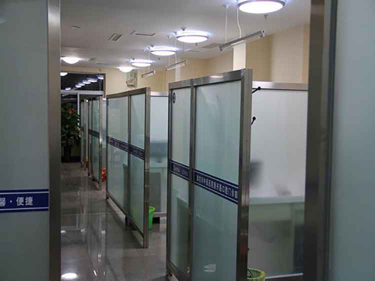 淋浴卫生间遮挡干湿分区玻璃屏风隔断