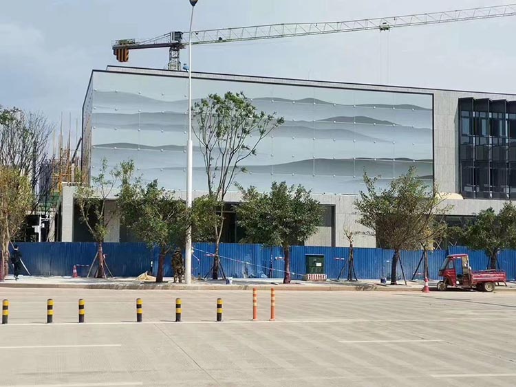 弧形夹丝玻璃隔断怎么做