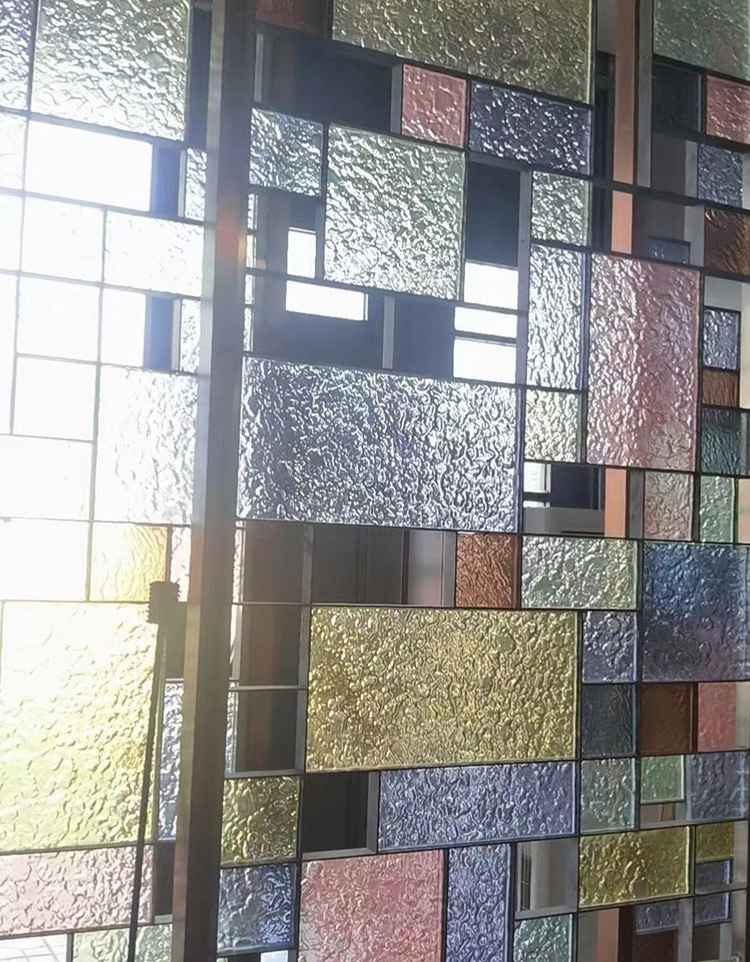 艺术隔断墙异形弧形玻璃