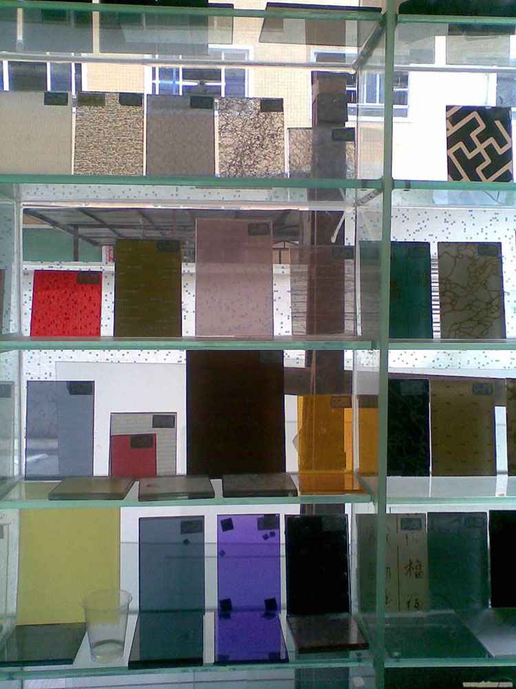 LOGO玻璃形象墙平面烤漆玻璃